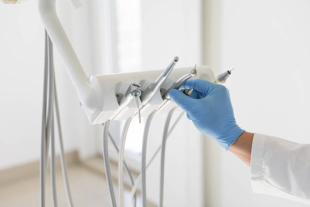 24/7 Emergency Teeth Whitening experts in Genoa, IL